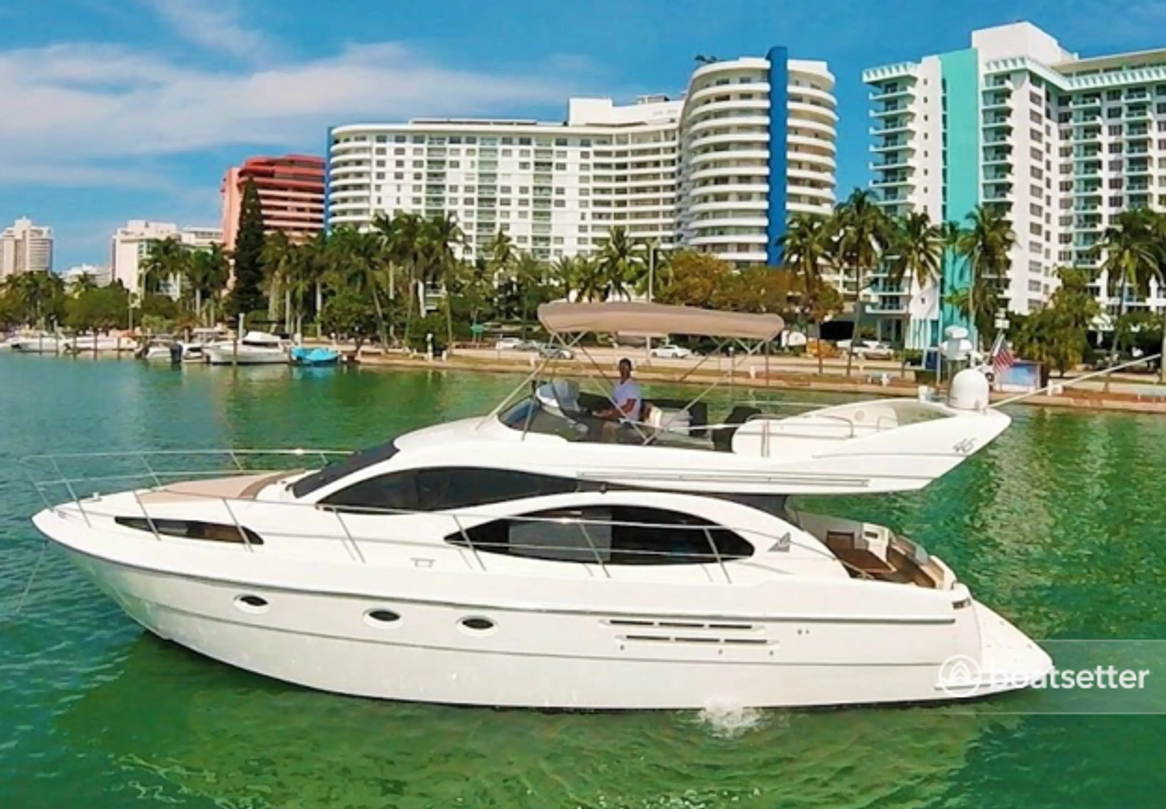 Rent a Azimut Yachts 50' Cruiser in Miami Beach, FL on Boatsetter