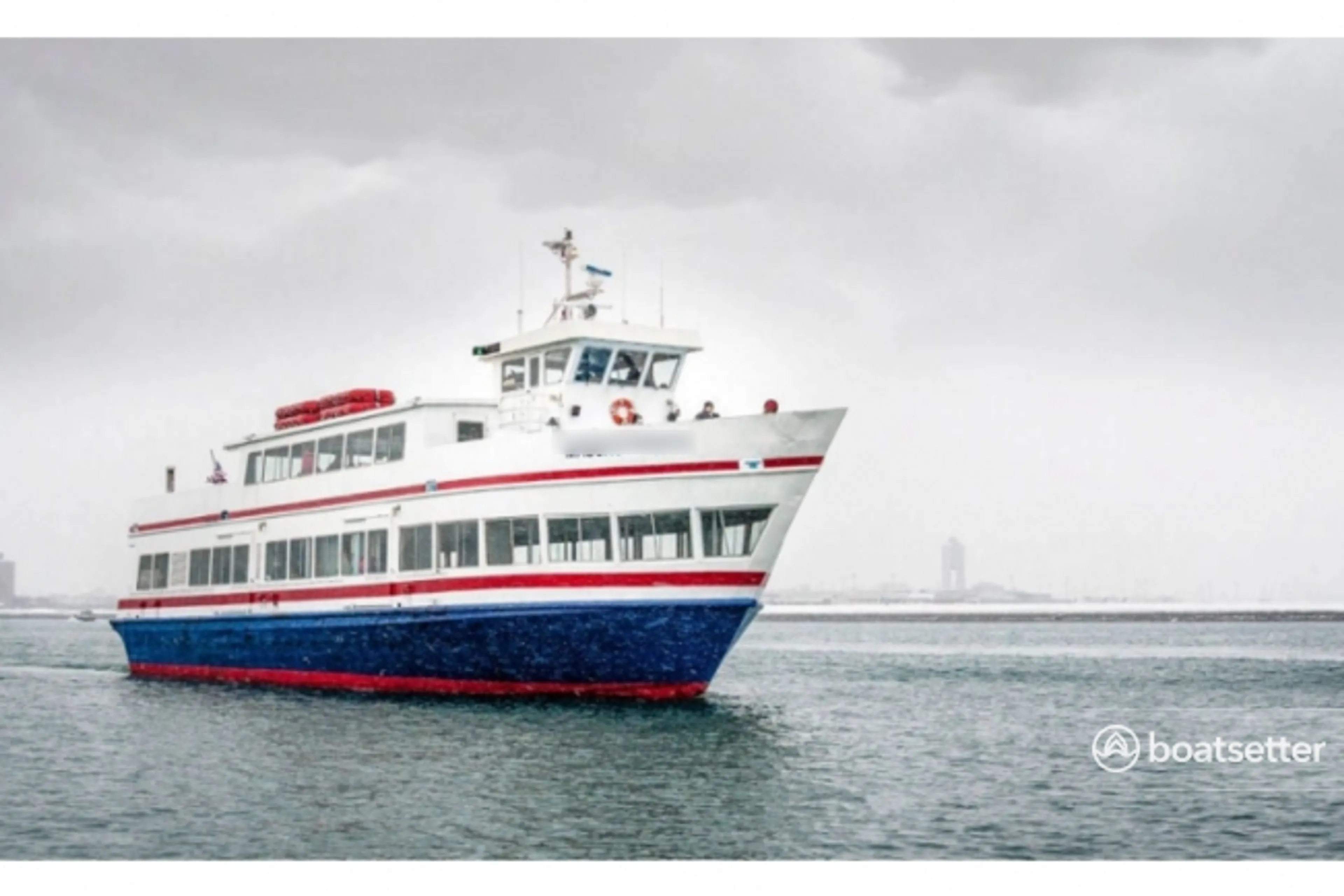 Rent a Massachusetts 100 in Boston, MA on Boatsetter